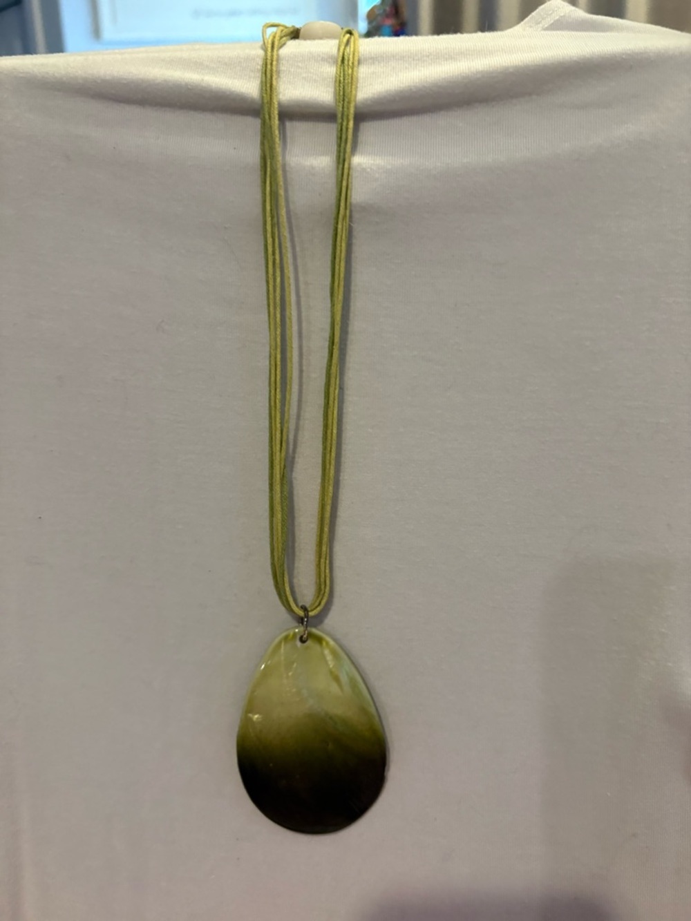 Olive Green Teardrop Pendant Necklace - Unbranded